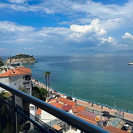 Stella Ξενοδοχείο Κουσάντασι